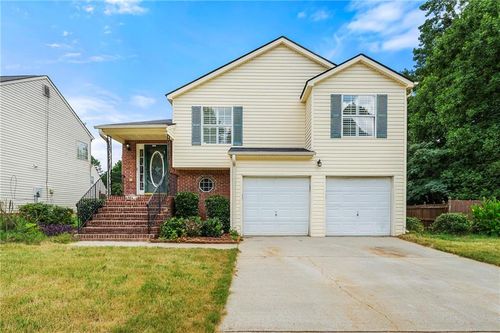 5718 Hidden Brook Cir, Atlanta, GA, 30349-7376 | Card Image