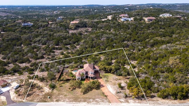 192 County Road 2812, House other with 5 bedrooms, 4 bathrooms and null parking in Mico TX | Image 40