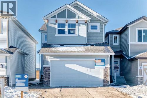 91 Bartlett Cres Se, Calgary, AB, T3S0P7 | Card Image