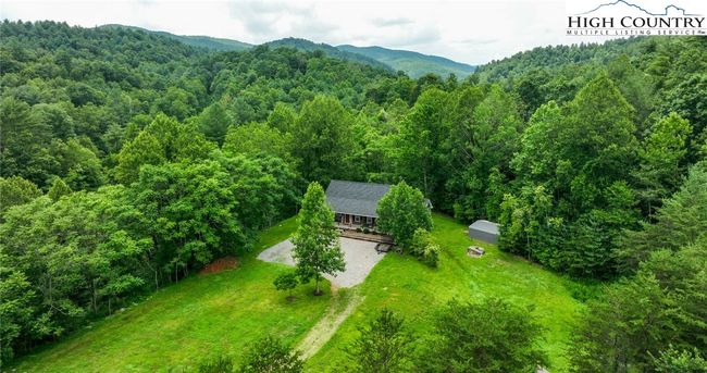 351 Colony Ln, House other with 3 bedrooms, 2 bathrooms and null parking in Purlear NC | Image 5