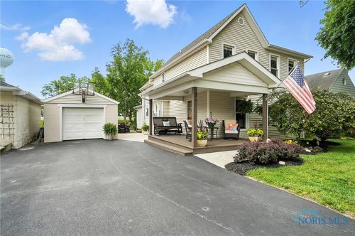 361 E Front St, Pemberville, OH, 43450-7037 | Card Image