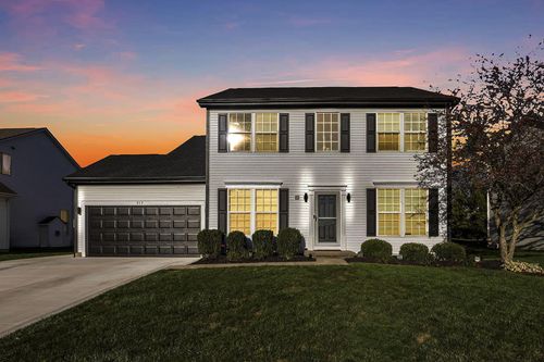 917 Mahle Dr, Reynoldsburg, OH, 43068-6797 | Card Image