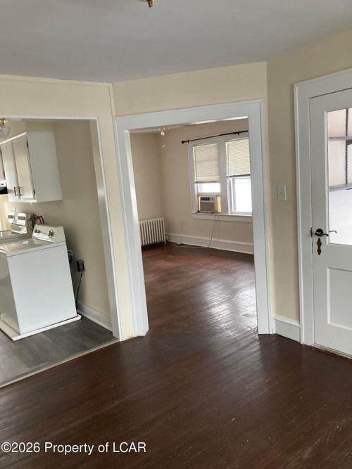 fl-2nd-308 Layton Rd, South Abington Township, PA, 18411-9033 | Card Image