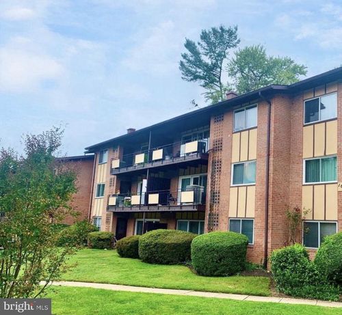 144-10025 Fair Woods Dr, FAIRFAX, VA, 22030-1700 | Card Image