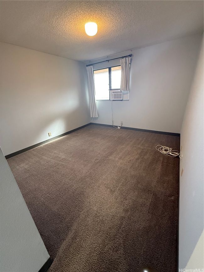 APT-318 - 98-630 Moanalua Loop, House other with 2 bedrooms, 1 bathrooms and 2 parking in Aiea HI | Image 14