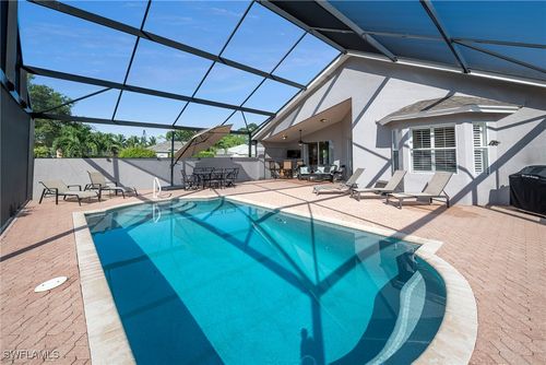 840 Mount Hood Ct, NAPLES, FL, 34104-4794 | Card Image