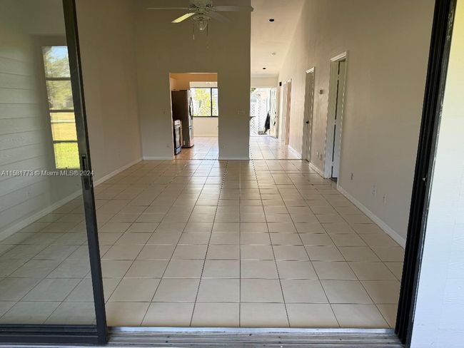 6114 Se Georgetown Pl, Home with 2 bedrooms, 2 bathrooms and null parking in Hobe Sound FL | Image 19