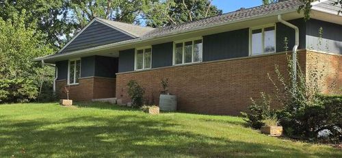 4129 W Scenic Ave, Mequon, WI, 53092 | Card Image