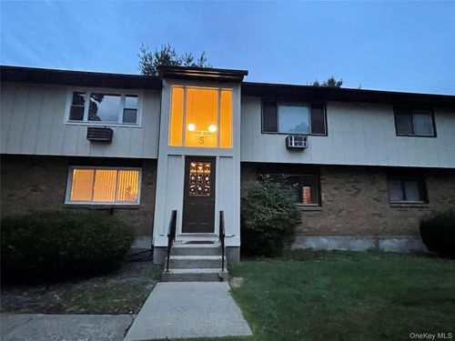 5h-508 Parr Meadow Dr, Newburgh, NY, 12550-1191 | Card Image