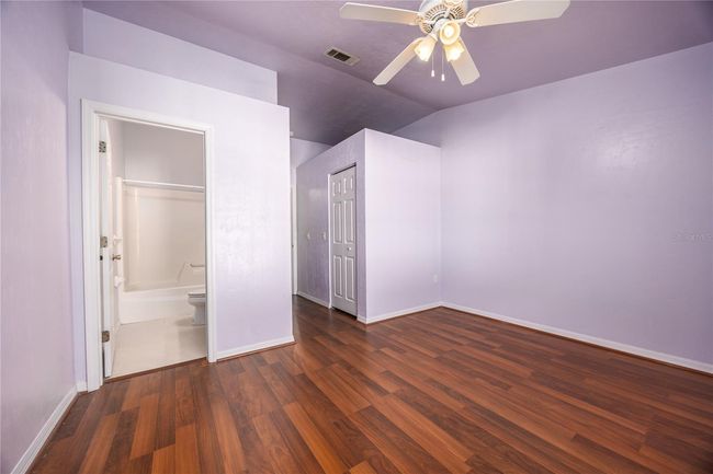APT-807 - 3901 Sw 20 Th Ave, Condo with 2 bedrooms, 3 bathrooms and null parking in GAINESVILLE FL | Image 22