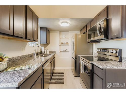 1061 Townley Cir, Longmont, CO, 80501-2747 | Card Image