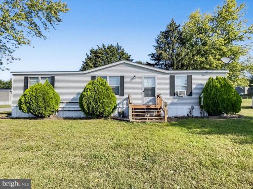 43 Chesapeake Est, THOMASVILLE, PA, 17364-9608 | Card Image