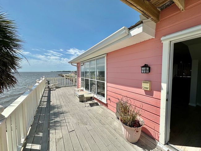660 1 St St, House other with 3 bedrooms, 4 bathrooms and null parking in CEDAR KEY FL | Image 30