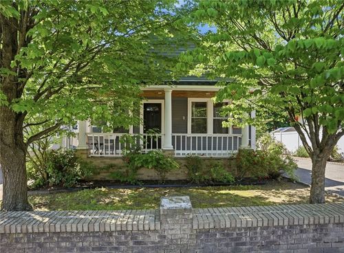 132 Roger Williams Avenue, Providence, RI, 02907 | Card Image
