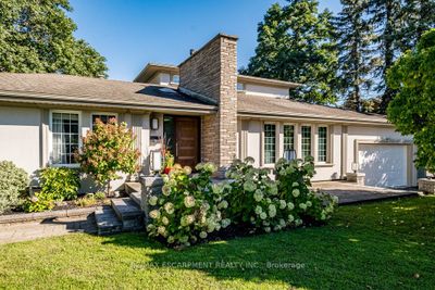 822 Danforth Pl, House other with 4 bedrooms, 4 bathrooms and 6 parking in Burlington ON | Image 1