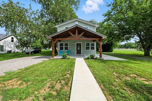 320 E High St, Warsaw, KY, 41095-2077 | Card Image