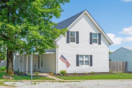 11 E Main St, Sparta, OH, 43350-2505 | Card Image