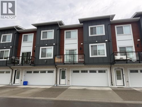 505-4274 22nd Ave, Prince George, BC, V2N0J4 | Card Image