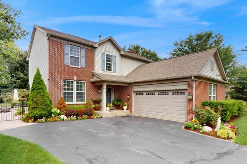 4091 Georgetown Cir, Algonquin, IL, 60102-6207 | Card Image