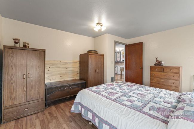 739 S Main St, House other with 3 bedrooms, 1 bathrooms and 1 parking in Cascade ID | Image 20