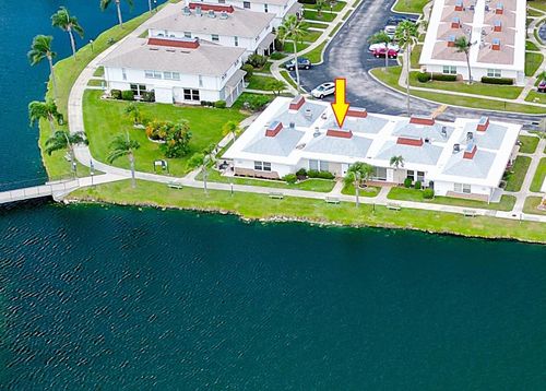 f-4354 Tahitian Gardens Cir, Holiday, FL, 34691-3747 | Card Image