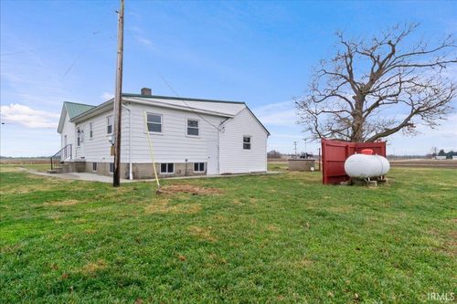 4833 N Shiloh Church Rd, Patoka, IN, 47666-9176 | Card Image