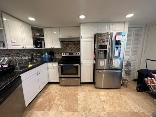 209-2-1680 Ne 191st St, Miami, FL, 33179-4102 | Card Image