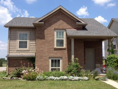 100 Mccowans Ferry Aly, Versailles, KY, 40383 | Card Image