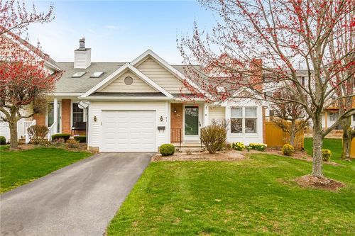 41 Great Meadow Cir, Rochester, NY, 14623-2034 | Card Image