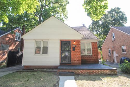18244 Faust Ave, Detroit, MI, 48219-2947 | Card Image