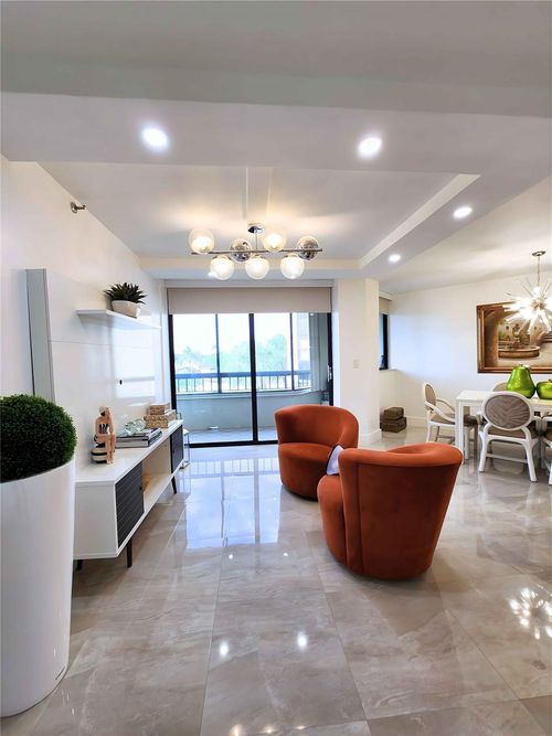 301-6463 La Costa Dr, Boca Raton, FL, 33433-6678 | Card Image