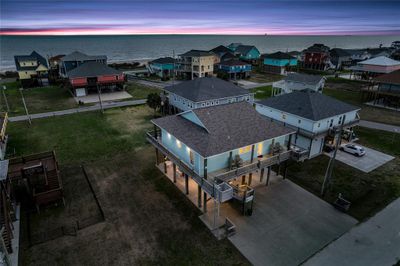 2608 Breaker Drive, House other with 4 bedrooms, 3 bathrooms and null parking in Crystal Beach TX | Image 2