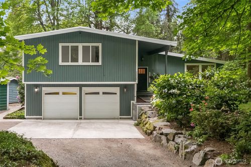 23908 Se 168 Street, Issaquah, WA, 98027 | Card Image