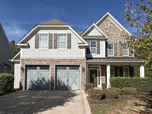5004 El Molino Dr, Charlotte, NC, 28214-2061 | Card Image