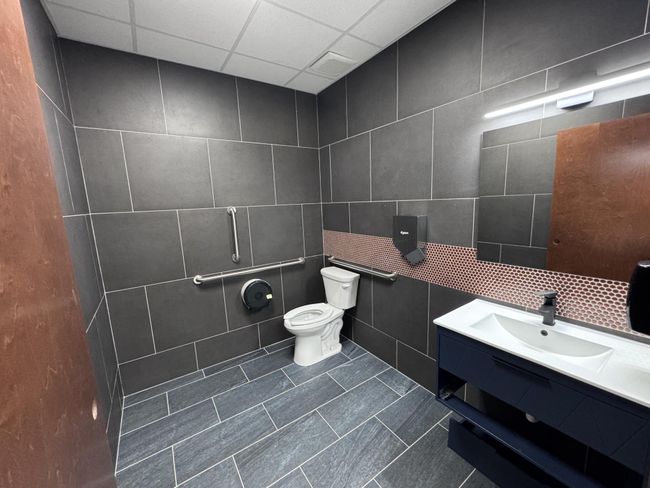 Interior | Image 9
