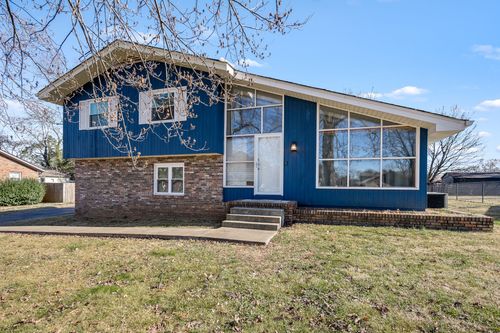 1110 Trinity Dr, Murfreesboro, TN, 37129-1458 | Card Image