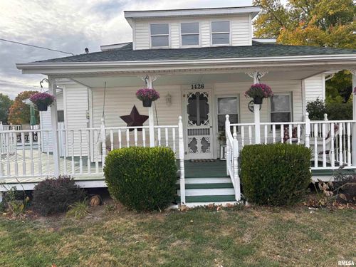 1426 N Main St, Lewistown, IL, 61542-9651 | Card Image