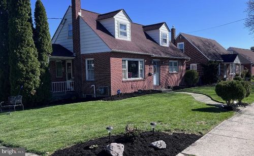 241 Mcclellan St, READING, PA, 19611-1839 | Card Image