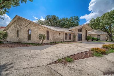 8302 Windway Dr, House other with 4 bedrooms, 2 bathrooms and null parking in Windcrest TX | Image 2