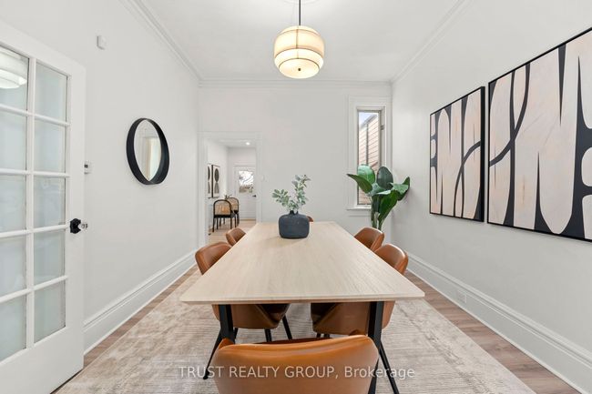 121 Palmerston Ave, House attached with 4 bedrooms, 3 bathrooms and null parking in Toronto ON | Image 5