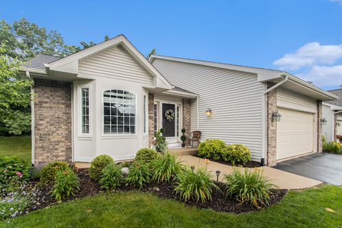 76 Round Hill Rd, Kalamazoo, MI, 49009-1286 | Card Image