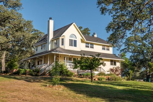 9051 Regent Way, Oregon House, CA, 95962 | Card Image