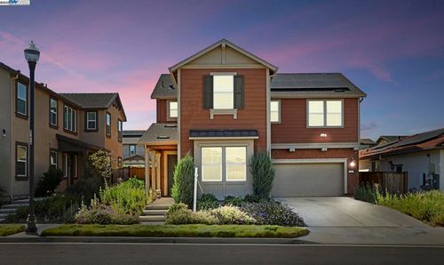 2605 Luna Ave, Tracy, CA, 95377-8193 | Card Image