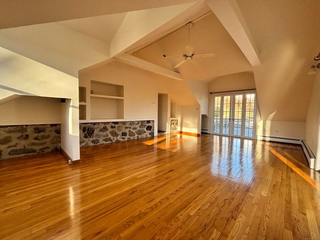 B - 65B Cross Hwy, House other with 1 bedrooms, 1 bathrooms and 1 parking in Redding CT | Image 12