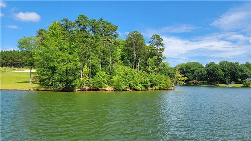 12 Creek Point Dr, Abbeville, SC, 29620-3276 | Card Image