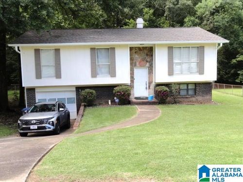 624 Basswood Dr, ADAMSVILLE, AL, 35005-2129 | Card Image