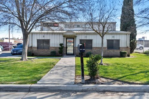 16969 Hill Dr, Madera, CA, 93638-2838 | Card Image