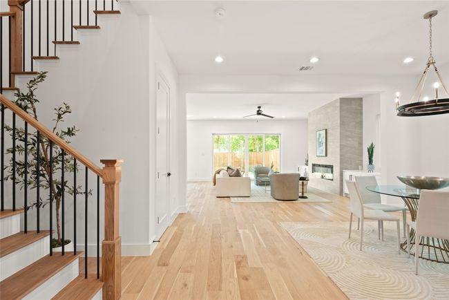 9006 Diceman Dr, House other with 4 bedrooms, 4 bathrooms and null parking in Dallas TX | Image 7