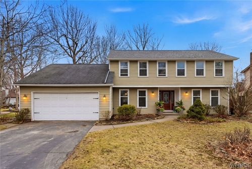 255 Glen Oak Dr, East Amherst, NY, 14051-1252 | Card Image