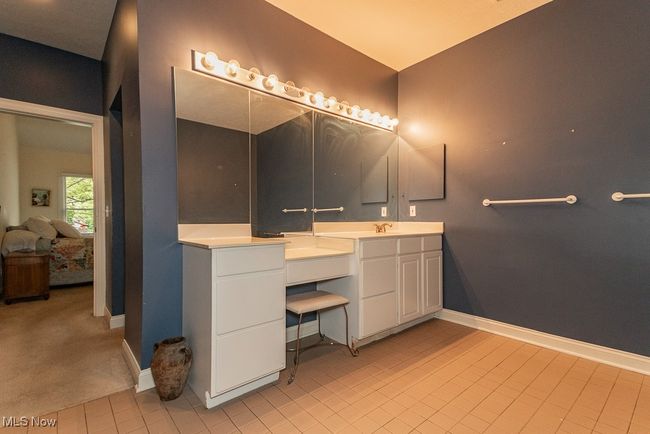 Primary Bathroom | Image 23